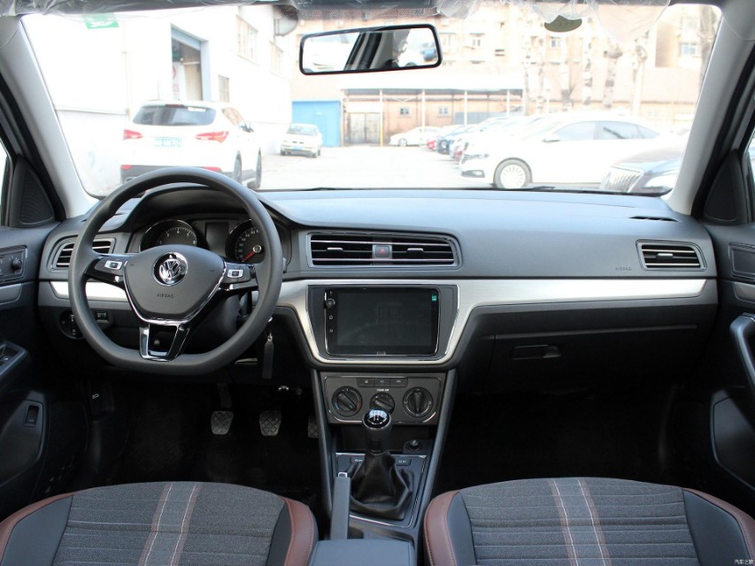 大众朗逸库存九个月是什么价位,大众朗逸1.5库存新车