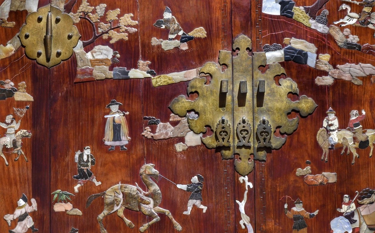 皇宫东西有多精致,历代皇帝用的家具