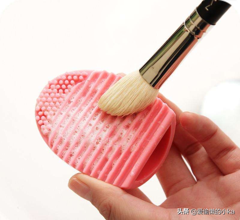 适合新手必备的平价眼影刷,新手画眼影要怎么选择眼影刷