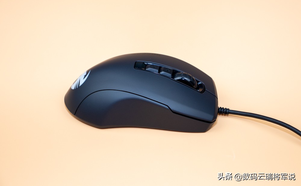 冰豹konexp好还是konepureultra好,冰豹konepureultra算是小手鼠标吗