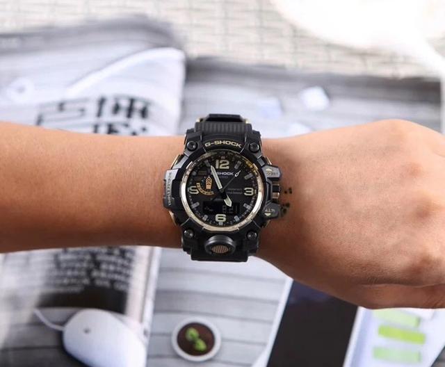 看了“泥王”我终于明白怎么会有人花几千买卡西欧，他真的好帅