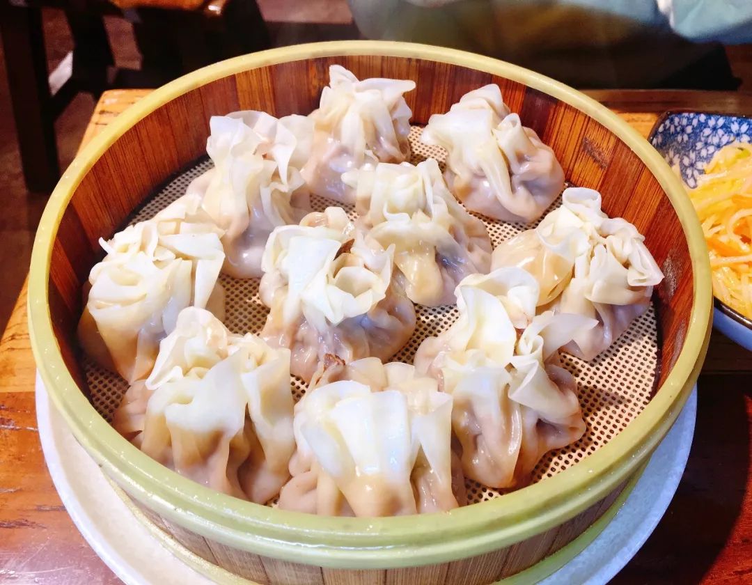 一碗小面一把青菜,一碗小面二个小菜