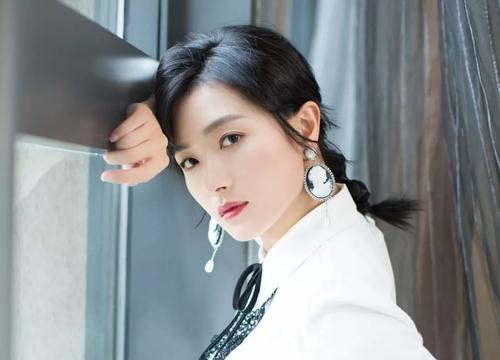 万茜怎么突然红了,万茜是怎么突然就火了