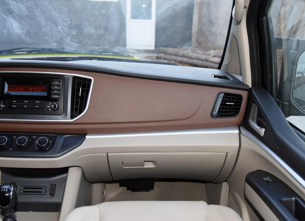 东风风行m5菱智7座价格两万左右,东风风行菱智m5l7万公里的保养