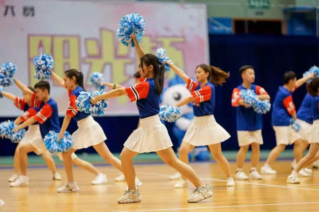 五月动起来图片,五月动起来舞蹈视频