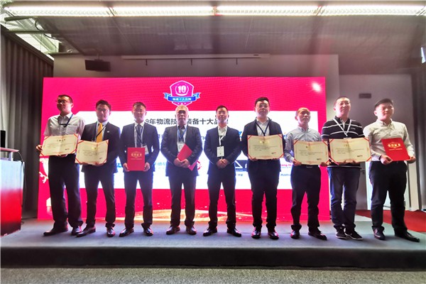 新松机器人agv,新松机器人国内排名第几