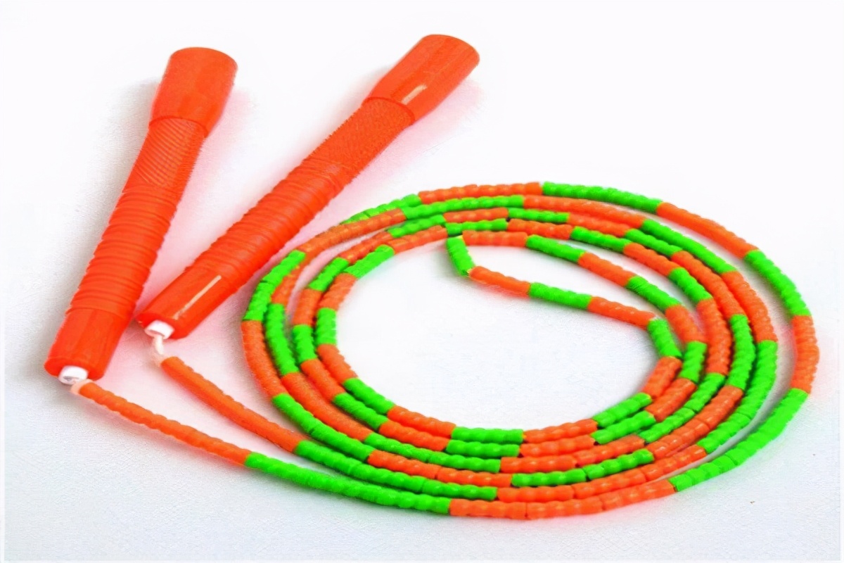 初步学跳绳的孩子应该怎么教,有必要给孩子报跳绳启蒙吗