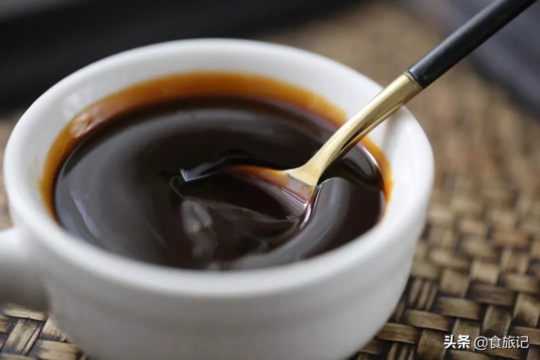 润肺去燥枇杷膏,枇杷黄冰糖枇杷膏