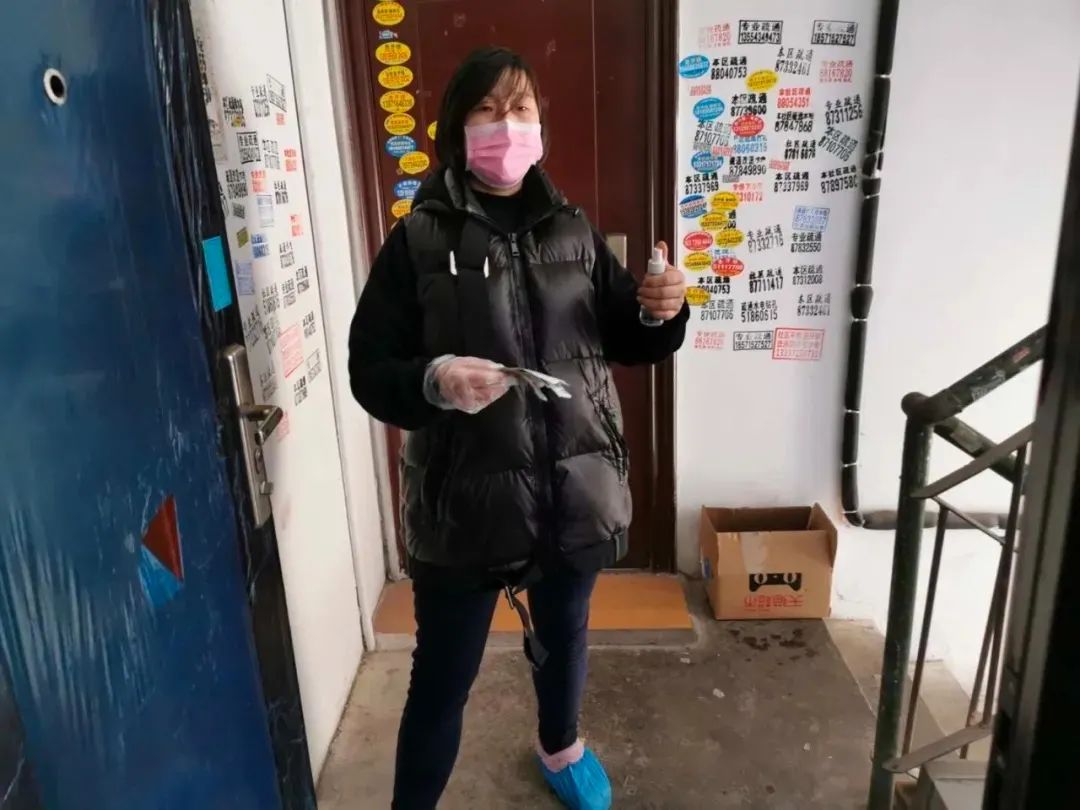 铭记2020：和你擦肩而过的陌生人，寒夜里也曾与你共擎火炬