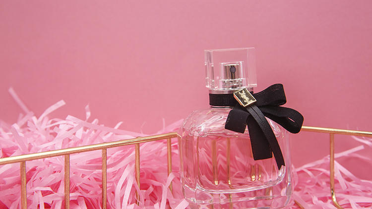 显女人气质口红,香水口红哪款最好