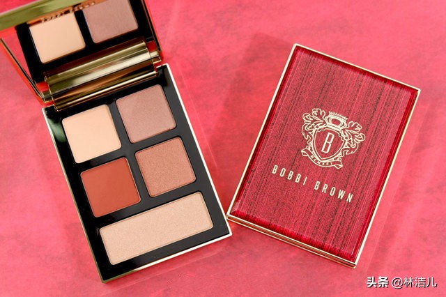 这些彩妆大牌又来搞事情了！MAC联名故宫，植村秀中国红美炸了