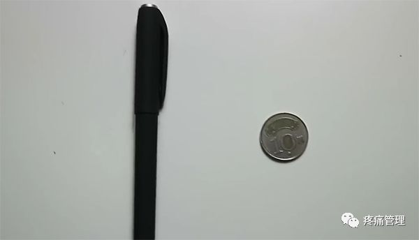 专门改善扁平足的运动,站着改善小腿外翻