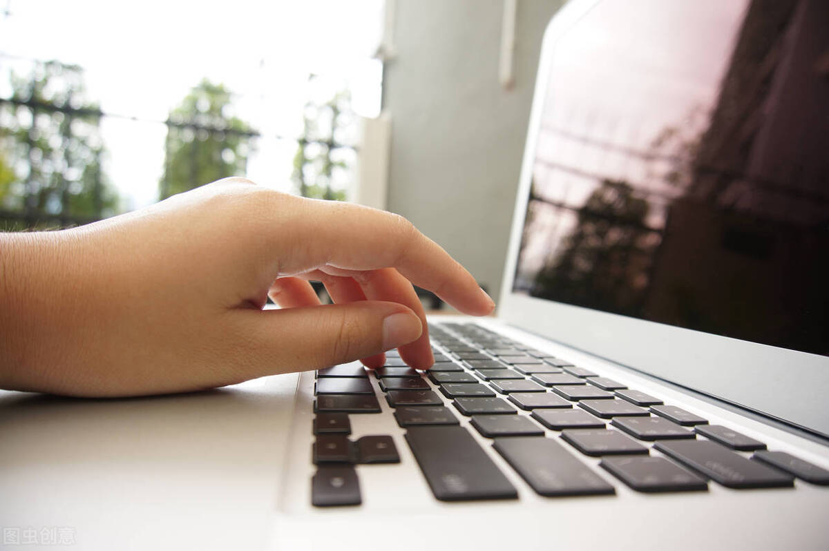 电脑崩溃u盘重装电脑系统全过程,win10系统崩溃u盘装系统