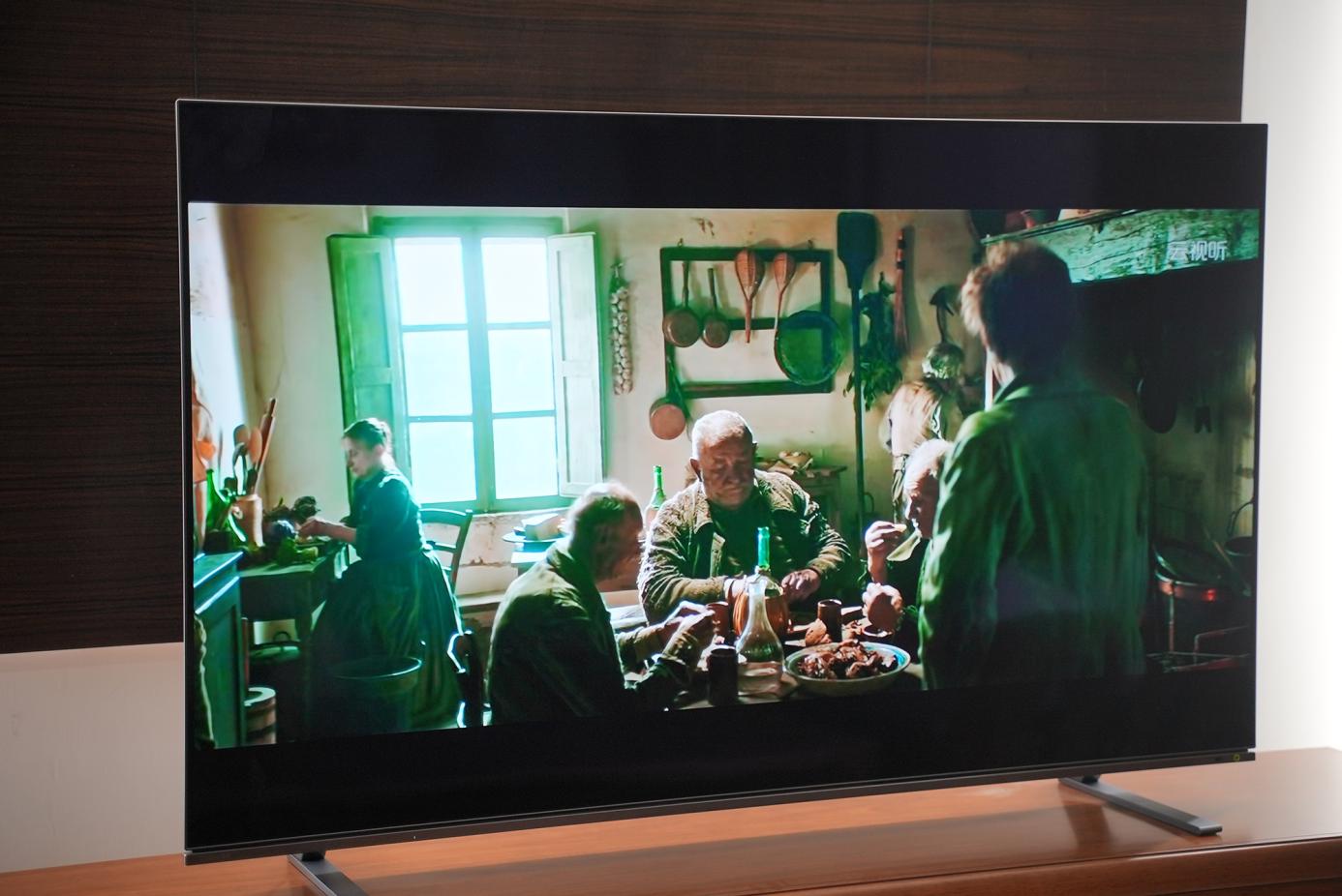 BR火箭炮,音质独一家——146岁东芝带来轻奢品质OLED电视X8900KF