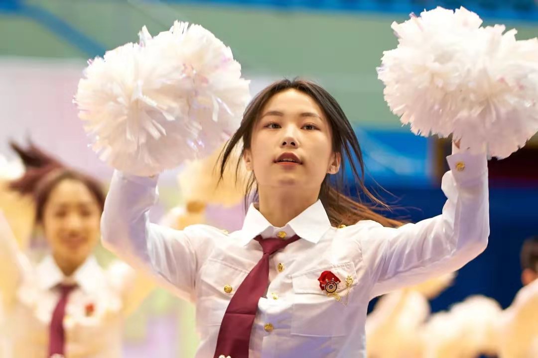 五月动起来图片,五月动起来舞蹈视频