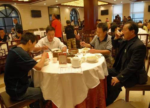 从早茶开始,从泡杯早茶开始享受今天的生活