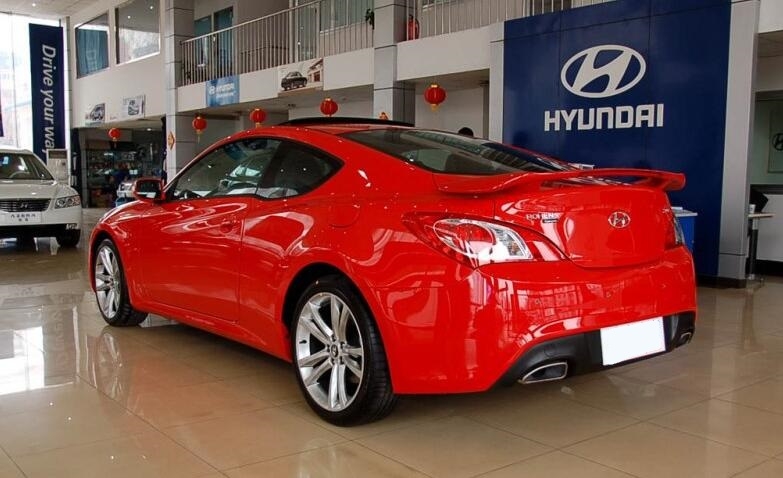 7万块钱的超跑,现代劳恩斯酷派哪一年的值得购买