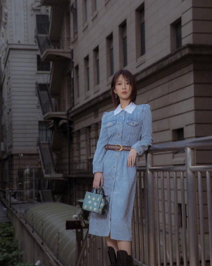 蔻驰经典款包包都有哪些,蔻驰包包哪几款是经典款