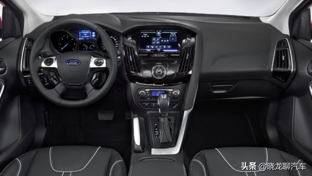 福特福克斯提车时的注意细节,福特新款福克斯低配提车