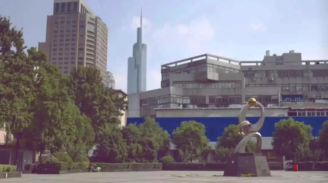 曾经繁华商业城的落寞,曾经辉煌如今落魄的城市