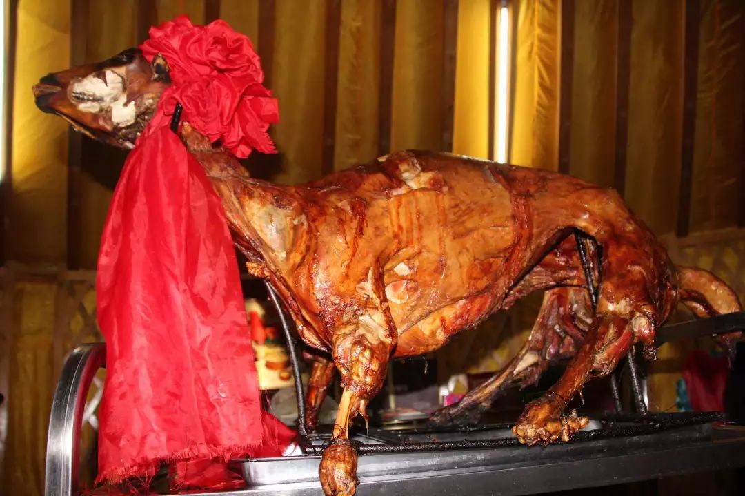 清凉寨丨“枫”景尚好,年会火热预定中!