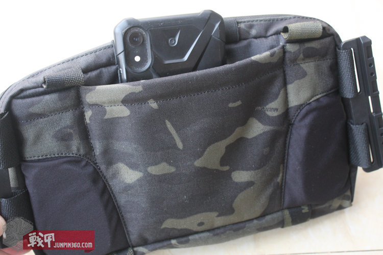 胸中有丘壑心中有乾坤,胸中有丘壑腹里有乾坤