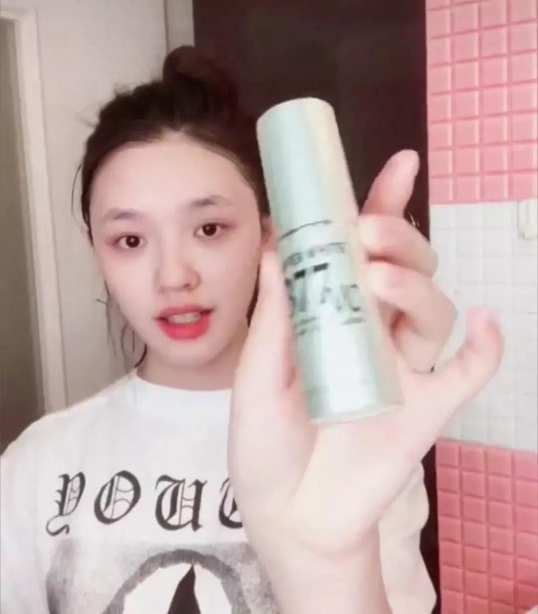 甜馨怎么这么白了,甜馨为啥那么黑