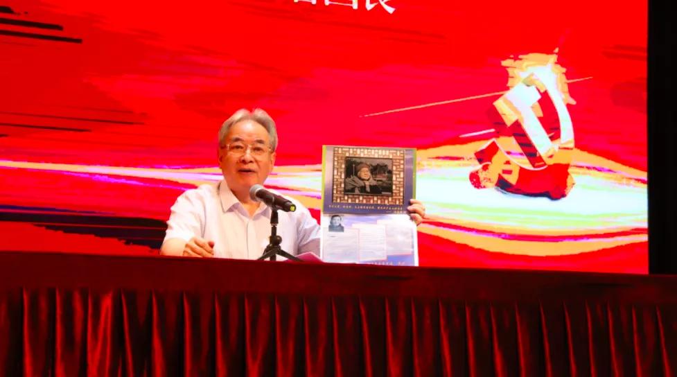 党课传承红色基因弘扬时代精神,传承红色基因赓续革命精神党课