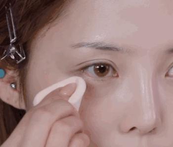 拯救眼线晕妆的7个技巧,眼线液画内眼线防晕妆法