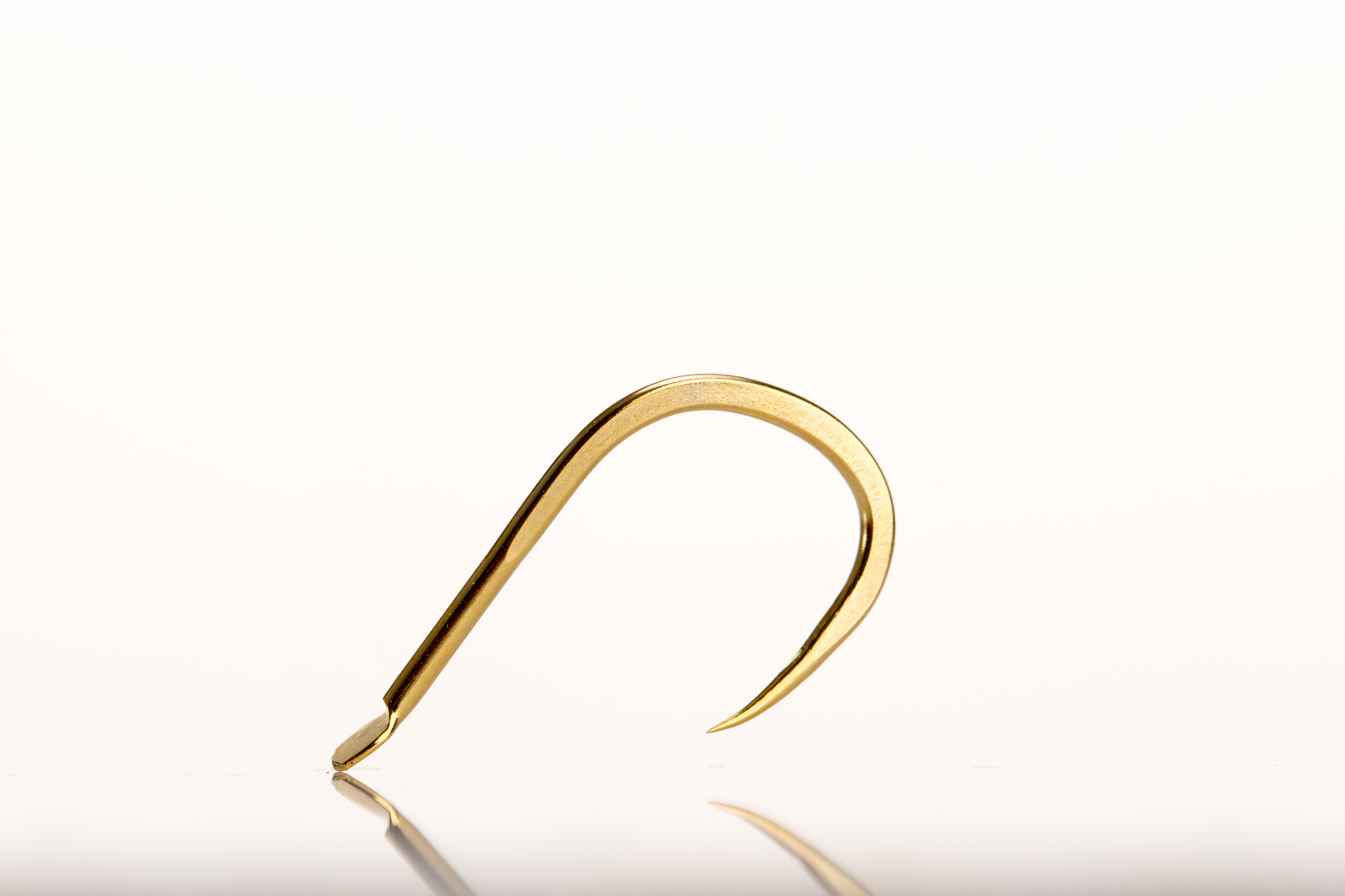 3分鱼钩多少钱一个,一分钱一个的鱼钩好用吗