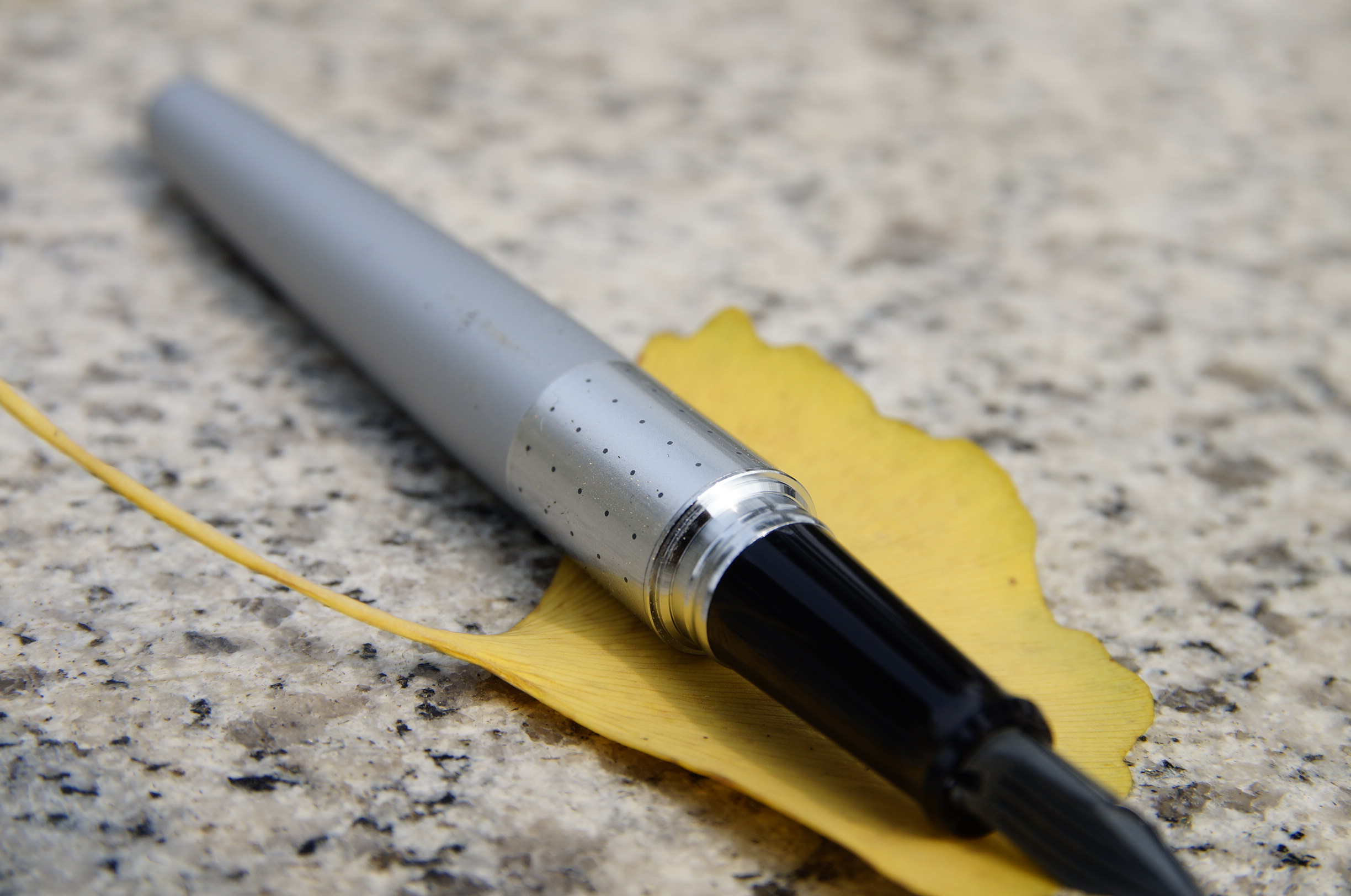 百乐钢笔88g适合练字吗,好用又好看的百乐笔