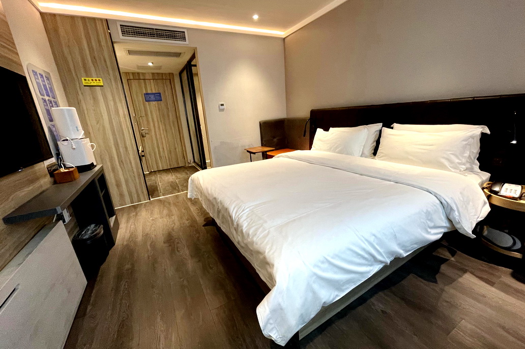 三月游拉萨:淡季出行游人少,看看住宿多便宜,有人问你高反了吗