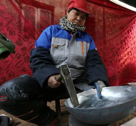 当年火一时的不粘锅,真正不粘锅多少钱一个