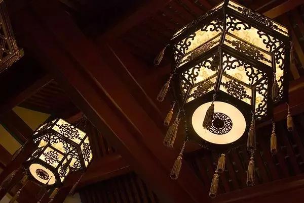 宫灯,流影中的精致时光