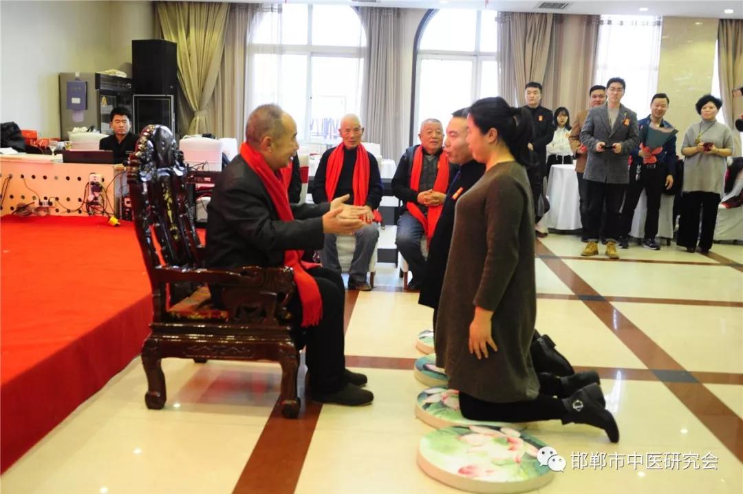 中医师承拜师仪式上徒弟的发言,福建省名中医师承拜师仪式