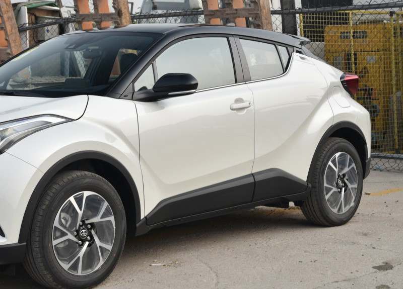 丰田c-hr和逍客哪个好,标配10气囊