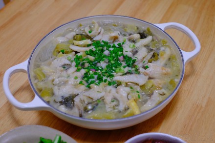 东北酸菜哪里的最正宗,正宗东北酸菜怎么腌制最好吃