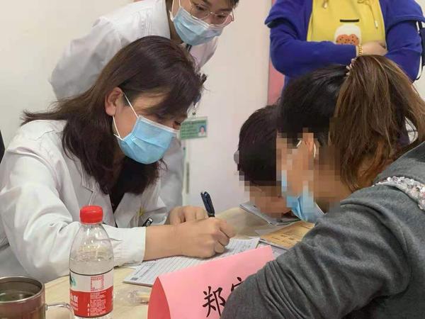 脑瘫儿最佳治疗时间和方法,脑瘫发现得早可以治愈吗