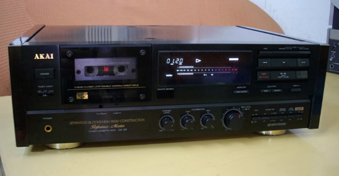 收集的一些感兴趣卡座的有关知识及相关评测