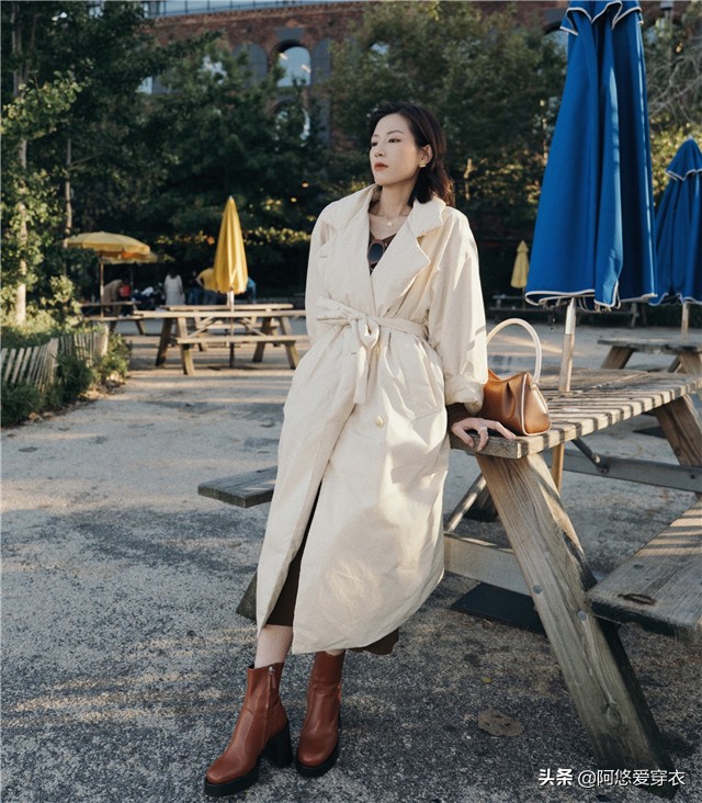 秋冬穿搭时髦又保暖的外套,长款外套怎么搭配好看保暖
