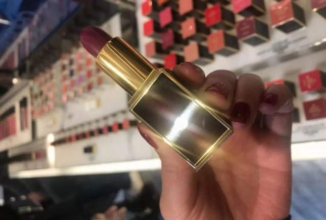 被李佳琦OMG过的部分口红清单！每一支都美上天，你拥有哪几支？