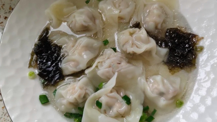 鲜虾云吞元宝型,猪肉虾仁鸡蛋三鲜馅馄饨正宗做法