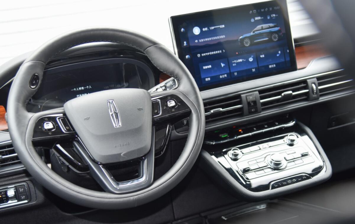 又一合资“静音王”,双重隔音强过Q7,标配2.0T+8AT,比X1便宜