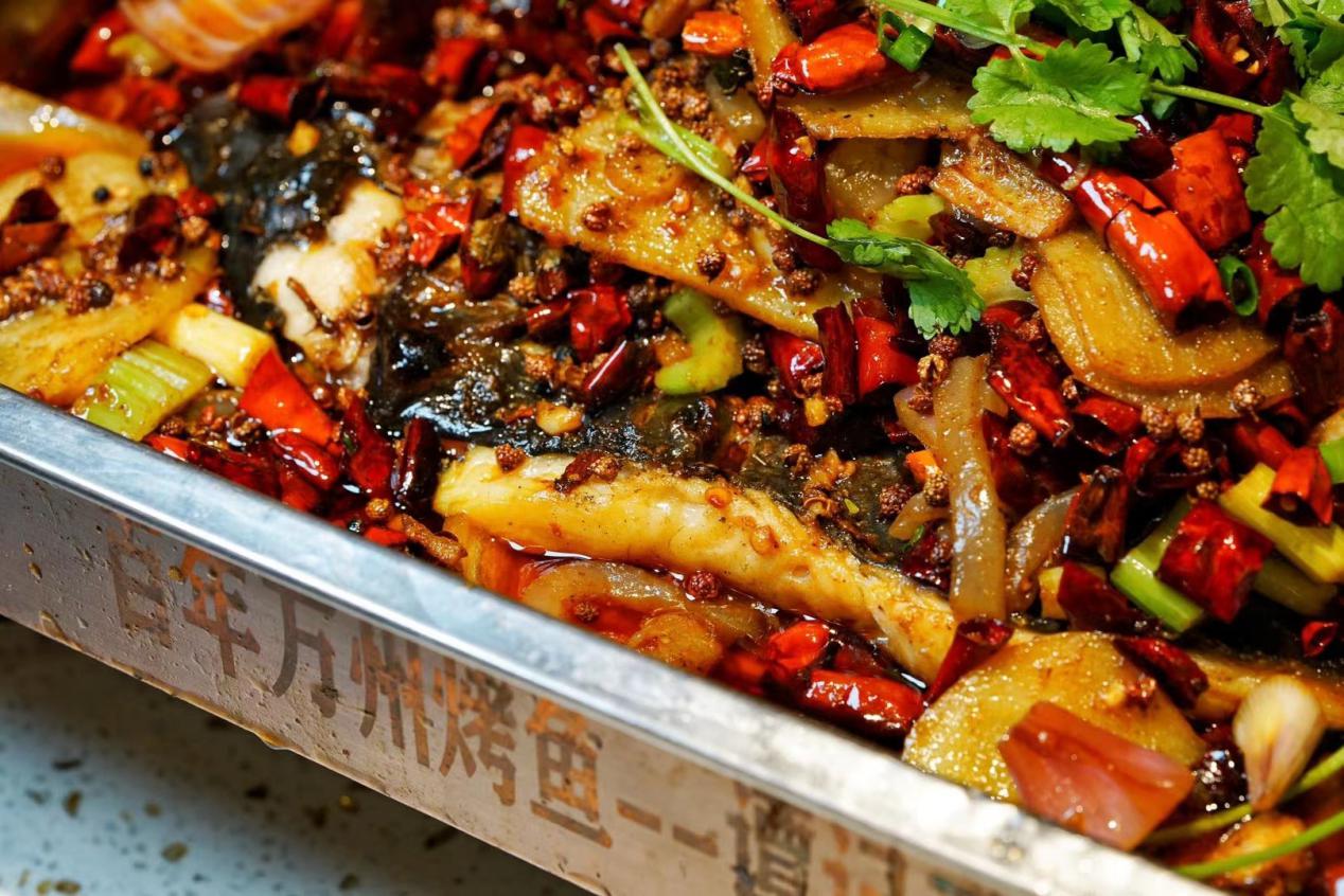 谭记万州烤鱼沙坪坝总店,开了17年的活鱼烤鱼店