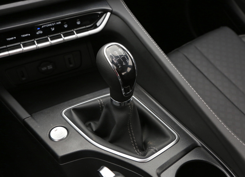 长安逸动1.4尊贵版车主真实感受,长安逸动1.4旗舰版落地