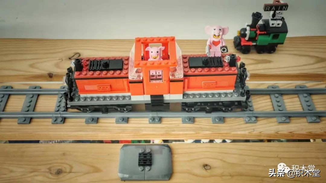 乐*官高**方套内moc最多的一款10183