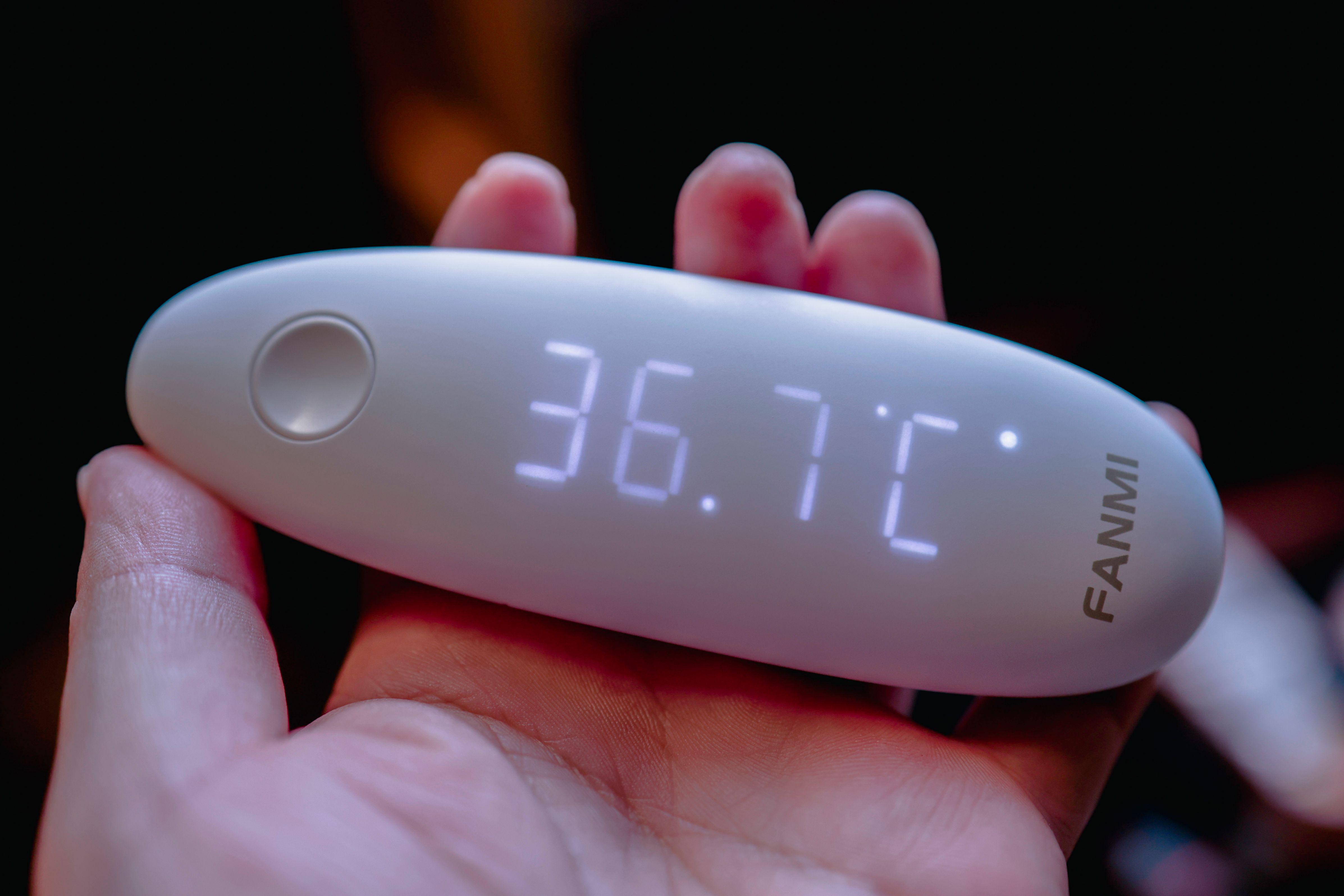 凡米耳温测量计好用吗,凡米额温计一秒测温