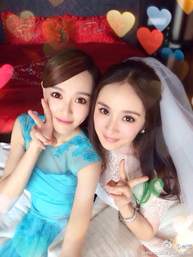 胡歌霍建华唐嫣杨幂刘诗诗,杨幂被曝走红毯主动邀请唐嫣合照