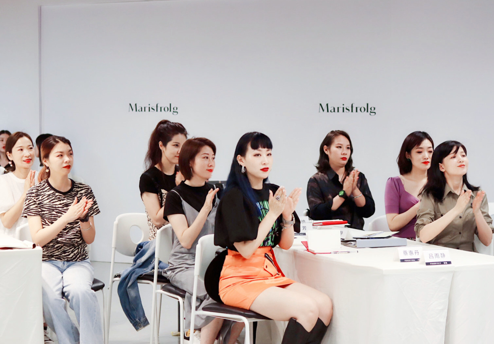 covergirl女装,covergirl封面女郎