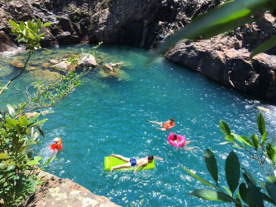 7月7日山间一潭水,悠游无夏日,狮子头莲花坑溯溪游泳开炉腐败